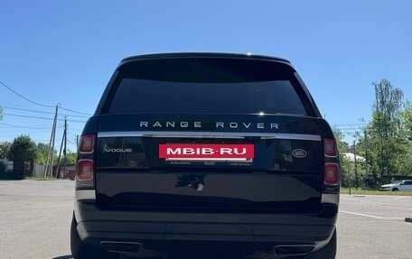 Land Rover Range Rover IV рестайлинг, 2018 год, 7 400 000 рублей, 3 фотография