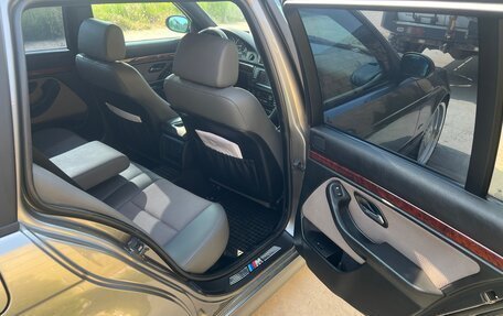BMW 5 серия, 2003 год, 2 500 000 рублей, 14 фотография
