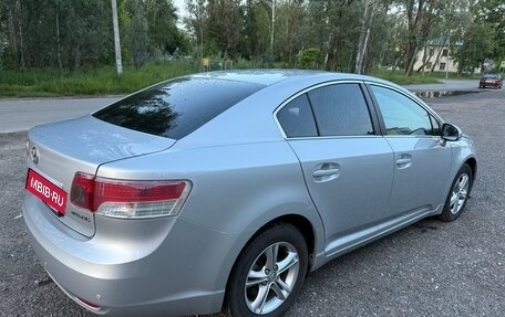Toyota Avensis III рестайлинг, 2009 год, 1 150 000 рублей, 2 фотография