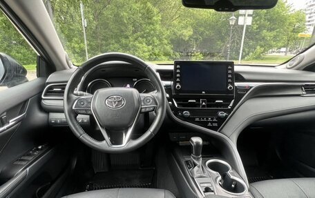 Toyota Camry, 2021 год, 3 149 000 рублей, 6 фотография
