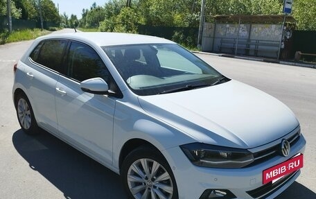 Volkswagen Polo VI (EU Market), 2019 год, 1 390 000 рублей, 2 фотография