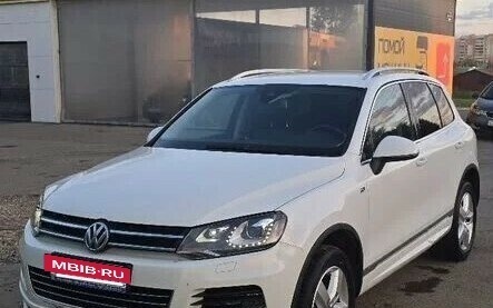 Volkswagen Touareg III, 2013 год, 2 450 000 рублей, 3 фотография