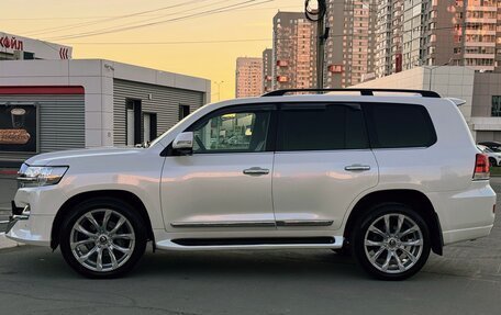 Toyota Land Cruiser 200, 2015 год, 6 100 000 рублей, 3 фотография