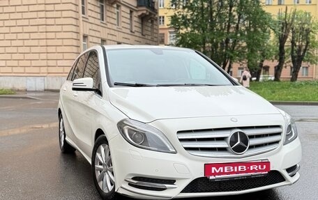 Mercedes-Benz B-Класс, 2013 год, 1 090 000 рублей, 14 фотография