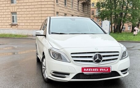 Mercedes-Benz B-Класс, 2013 год, 1 090 000 рублей, 15 фотография