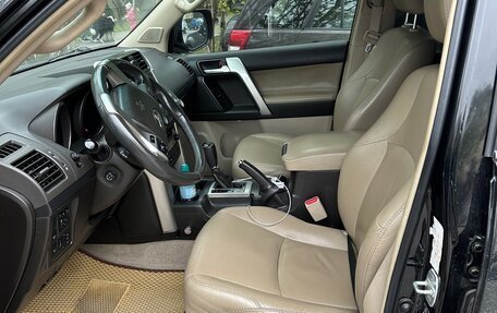 Toyota Land Cruiser Prado 150 рестайлинг 2, 2011 год, 2 600 000 рублей, 4 фотография