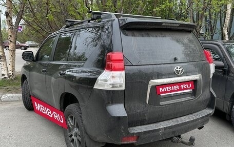 Toyota Land Cruiser Prado 150 рестайлинг 2, 2011 год, 2 600 000 рублей, 3 фотография