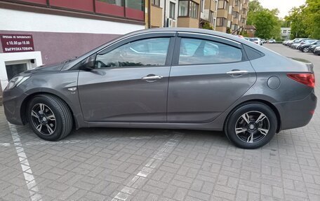 Hyundai Solaris II рестайлинг, 2012 год, 989 000 рублей, 4 фотография