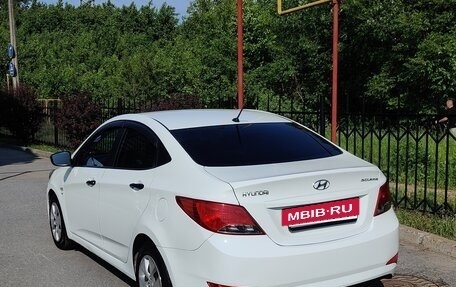 Hyundai Solaris II рестайлинг, 2014 год, 860 000 рублей, 4 фотография
