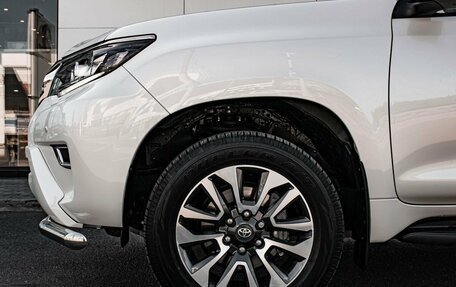 Toyota Land Cruiser Prado 150 рестайлинг 2, 2022 год, 7 320 000 рублей, 7 фотография