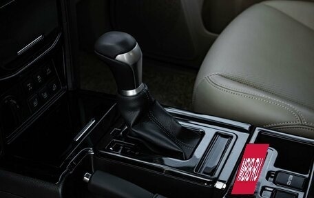 Toyota Land Cruiser Prado 150 рестайлинг 2, 2022 год, 7 320 000 рублей, 24 фотография