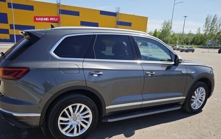 Volkswagen Touareg III, 2020 год, 5 850 000 рублей, 4 фотография