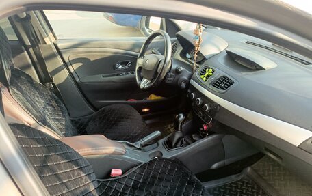 Renault Fluence I, 2012 год, 745 000 рублей, 2 фотография