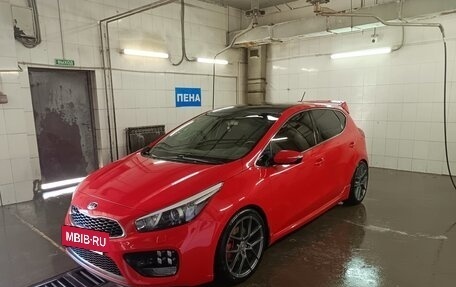 KIA cee'd GT II, 2014 год, 1 480 000 рублей, 18 фотография