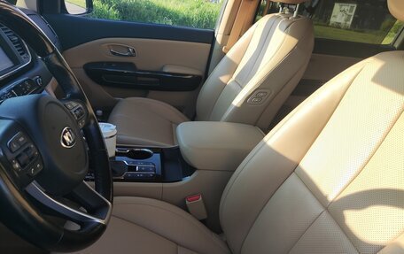 KIA Carnival III, 2019 год, 3 590 000 рублей, 2 фотография