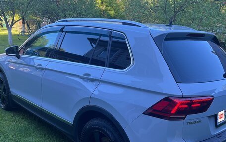 Volkswagen Tiguan II, 2020 год, 2 450 000 рублей, 3 фотография