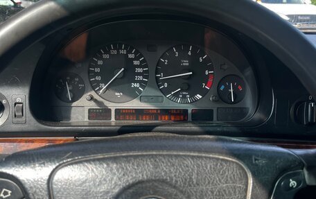 BMW 5 серия, 1999 год, 430 000 рублей, 8 фотография