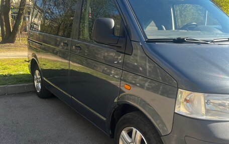 Volkswagen Transporter T5 рестайлинг, 2004 год, 850 000 рублей, 4 фотография
