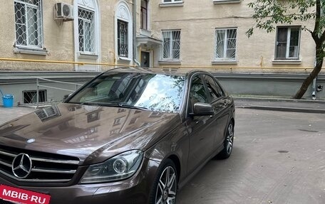 Mercedes-Benz C-Класс, 2012 год, 1 250 000 рублей, 3 фотография