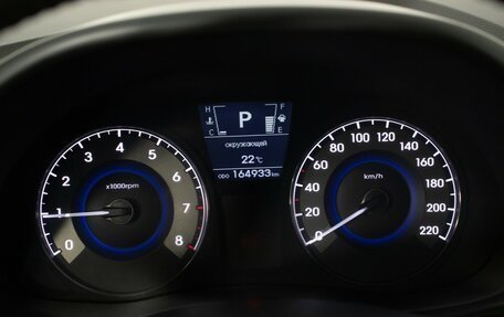 Hyundai Solaris II рестайлинг, 2011 год, 780 000 рублей, 12 фотография