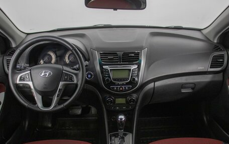 Hyundai Solaris II рестайлинг, 2011 год, 780 000 рублей, 13 фотография