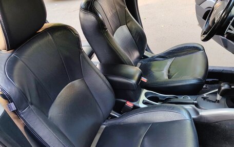 Mitsubishi Outlander III рестайлинг 3, 2011 год, 910 000 рублей, 8 фотография