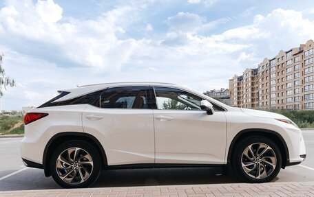 Lexus RX IV рестайлинг, 2019 год, 5 550 000 рублей, 4 фотография