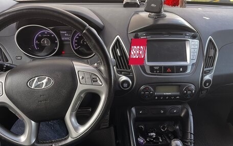Hyundai ix35 I рестайлинг, 2011 год, 1 350 000 рублей, 4 фотография