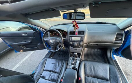 Honda Accord VII рестайлинг, 2005 год, 700 000 рублей, 8 фотография