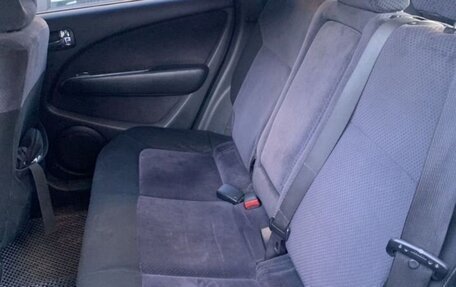 Mitsubishi Outlander III рестайлинг 3, 2004 год, 510 000 рублей, 3 фотография