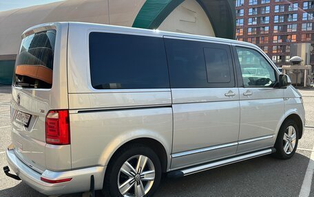 Volkswagen Multivan T6 рестайлинг, 2015 год, 3 800 000 рублей, 5 фотография