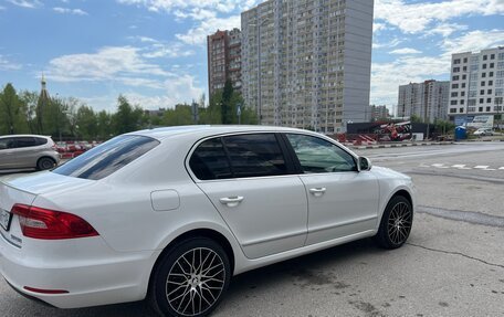 Skoda Superb III рестайлинг, 2014 год, 1 730 000 рублей, 5 фотография