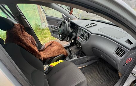 KIA Rio II, 2010 год, 1 100 000 рублей, 9 фотография