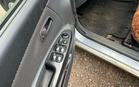 KIA Rio II, 2010 год, 1 100 000 рублей, 12 фотография