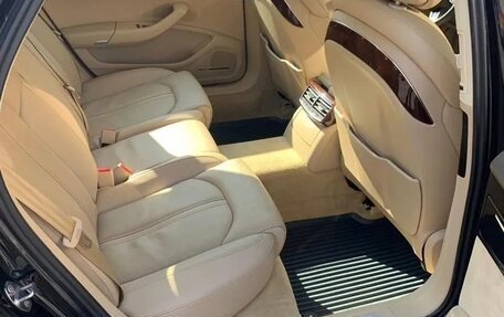 Audi A8, 2011 год, 1 870 000 рублей, 3 фотография