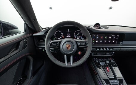 Porsche 911, 2025 год, 28 590 000 рублей, 12 фотография