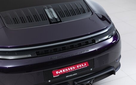 Porsche 911, 2025 год, 28 590 000 рублей, 30 фотография