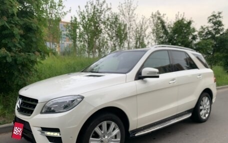 Mercedes-Benz M-Класс, 2013 год, 2 870 000 рублей, 2 фотография