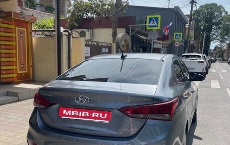 Hyundai Solaris II рестайлинг, 2017 год, 1 150 000 рублей, 3 фотография