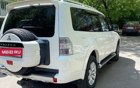 Mitsubishi Pajero IV, 2011 год, 2 235 000 рублей, 5 фотография