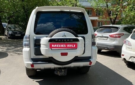 Mitsubishi Pajero IV, 2011 год, 2 235 000 рублей, 6 фотография
