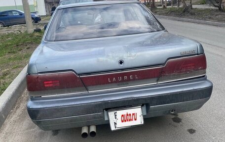 Nissan Laurel VIII, 1990 год, 350 000 рублей, 3 фотография