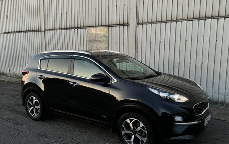 KIA Sportage IV рестайлинг, 2018 год, 2 180 000 рублей, 2 фотография