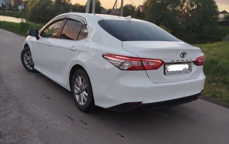 Toyota Camry, 2019 год, 2 150 000 рублей, 1 фотография