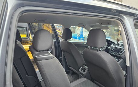 Volkswagen Tiguan II, 2018 год, 1 700 500 рублей, 11 фотография