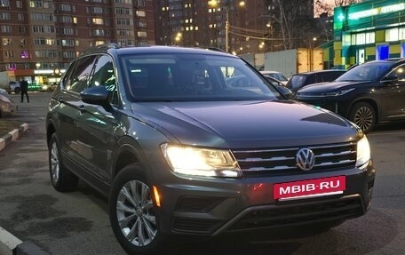 Volkswagen Tiguan II, 2018 год, 1 700 500 рублей, 5 фотография