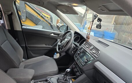 Volkswagen Tiguan II, 2018 год, 1 700 500 рублей, 18 фотография