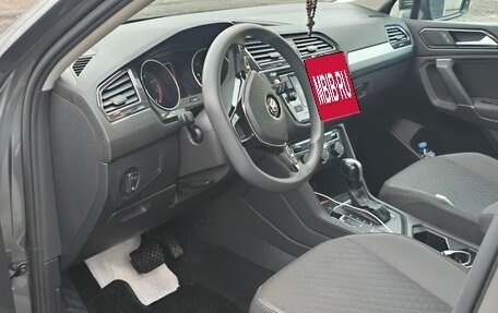 Volkswagen Tiguan II, 2018 год, 1 700 500 рублей, 26 фотография
