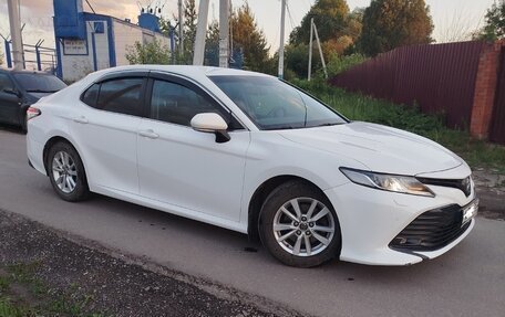Toyota Camry, 2019 год, 2 150 000 рублей, 4 фотография