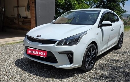 KIA Rio IV, 2018 год, 1 200 000 рублей, 3 фотография